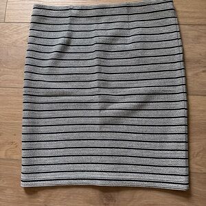 LOFT Monochrome Striped Pencil Skirt